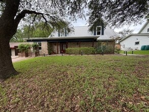 Building Photo - 6809 Duquesne Dr
