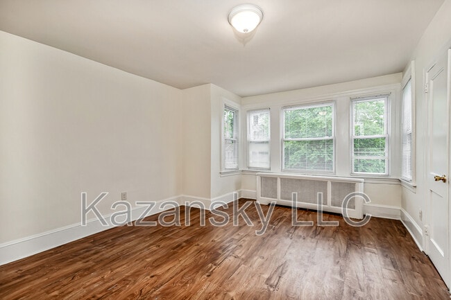 Building Photo - 4515 N Marvine St