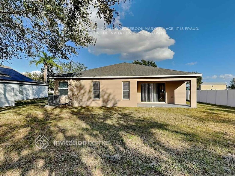 Building Photo - 2335 Roanoke Springs Dr