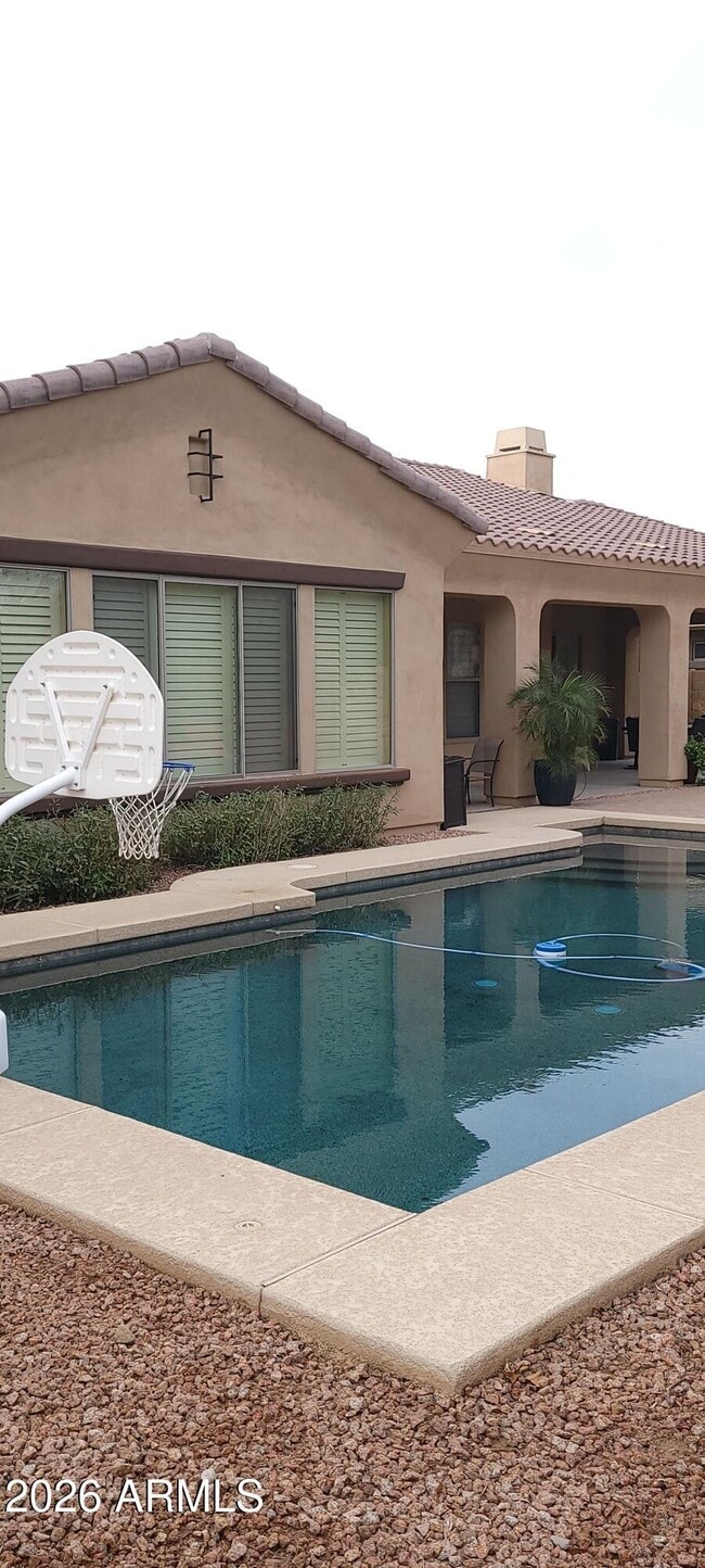 Building Photo - 2419 N 141st Ln