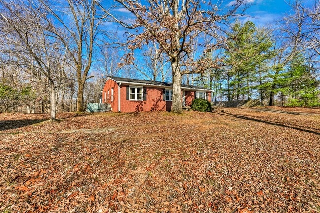 Building Photo - 2457 Antioch Church Rd