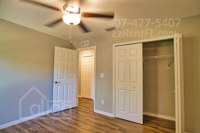 Building Photo - 5204 S San Mateo Dr