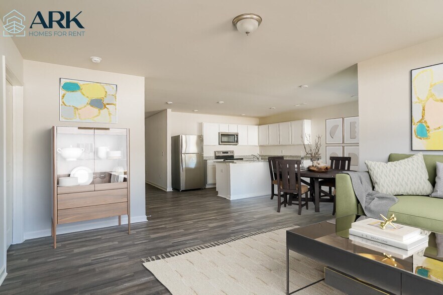 Building Photo - 2575 Provence Dr SE