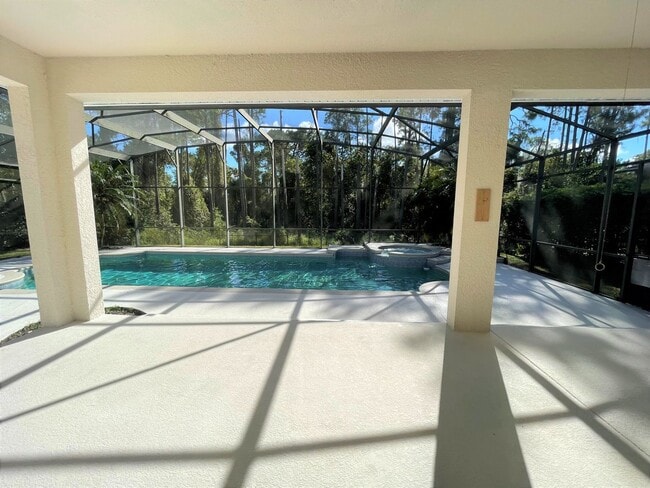 Building Photo - Keenes Point - Windermere