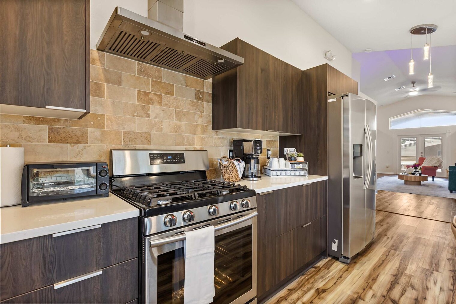 Building Photo - 2660 Oneida Loop