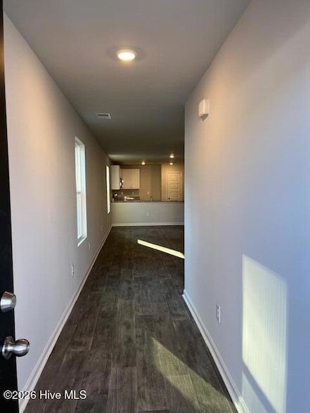 Building Photo - 462 Ladyfish Lp NW