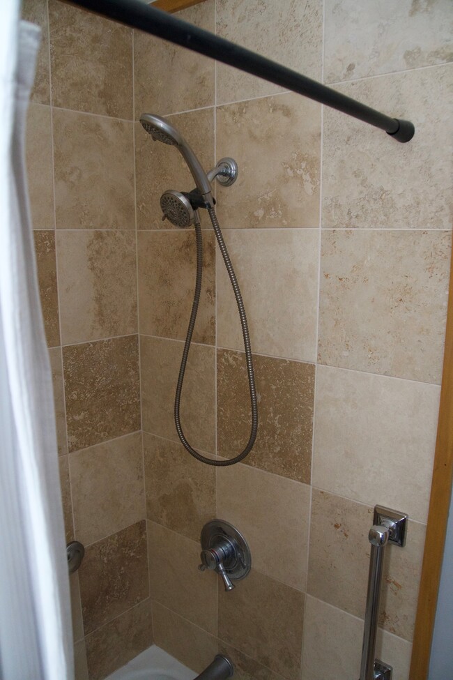 Main floor shower - 1482 Cohansey St