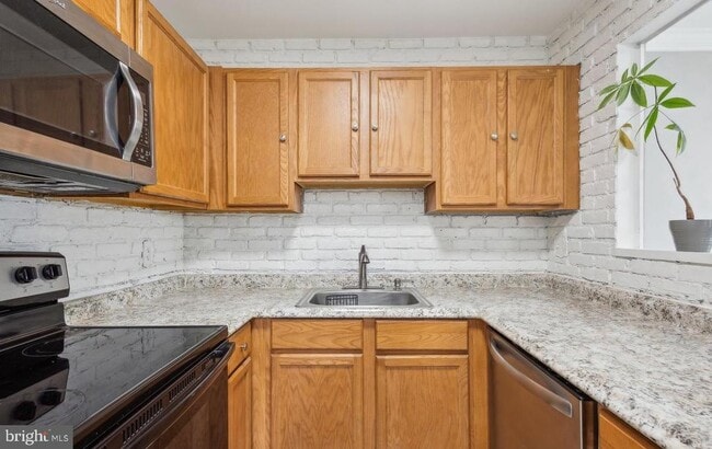 Building Photo - 9490 Mooregate Ct