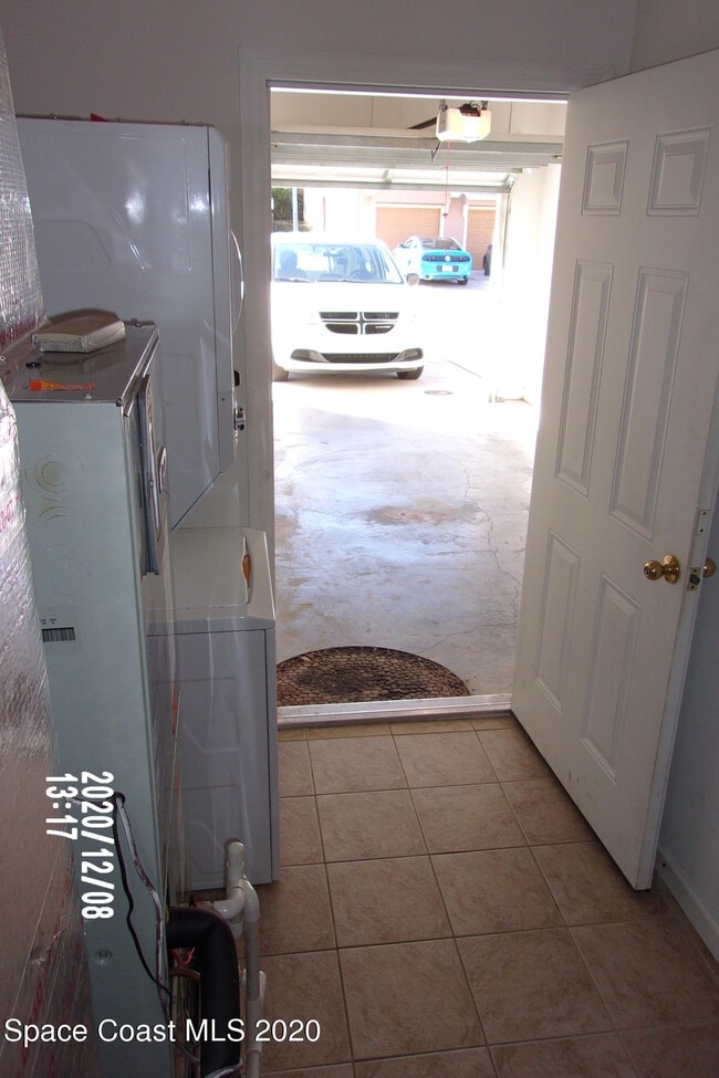 Building Photo - 4076 Meander Pl