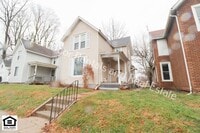 Building Photo - 824 Huestis Ave