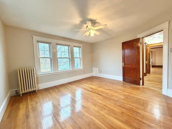 Building Photo - 28 Howard St