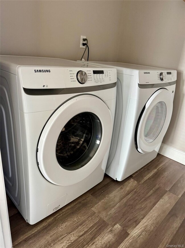 Building Photo - 2 Lafayette Dr