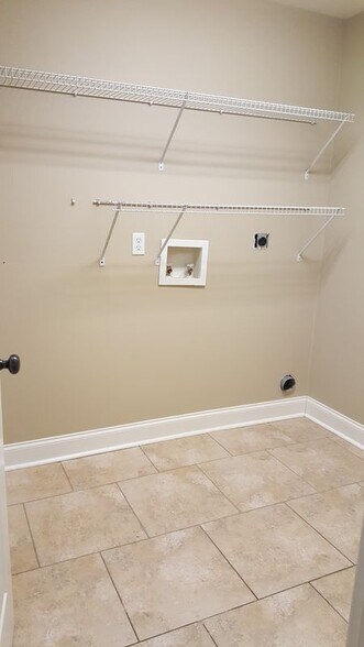 Building Photo - 12223 Village Maison Dr