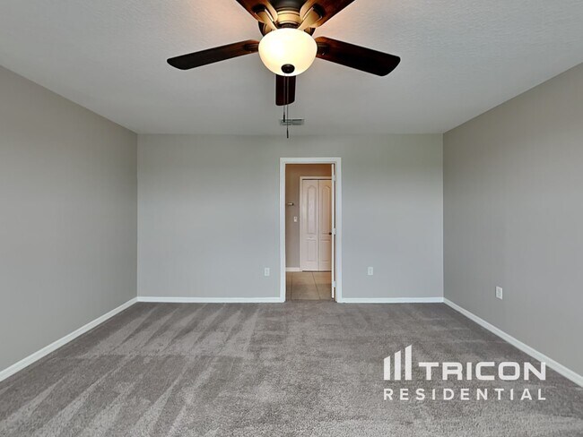 Building Photo - 1226 Salisbury Dr