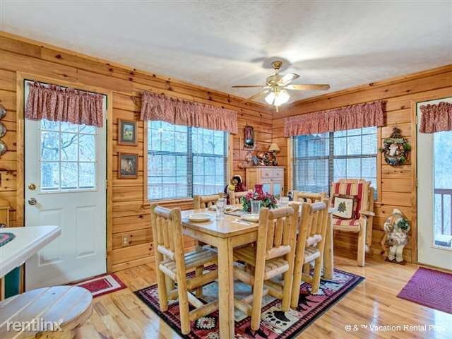 Building Photo - 1623 Raccoon Den Way