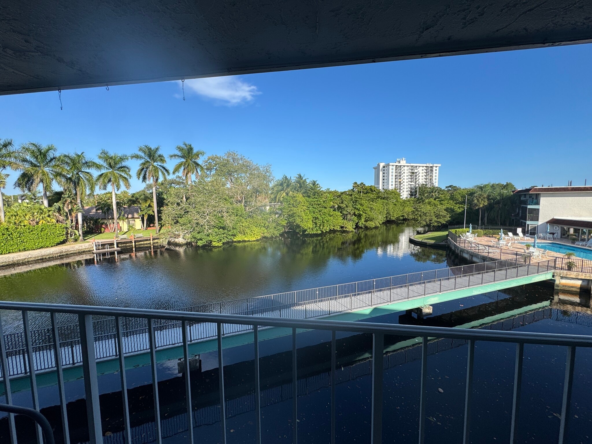 Building Photo - 1752 NW 3rd Ter