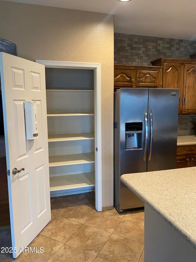 Building Photo - 3376 N 130th Ave