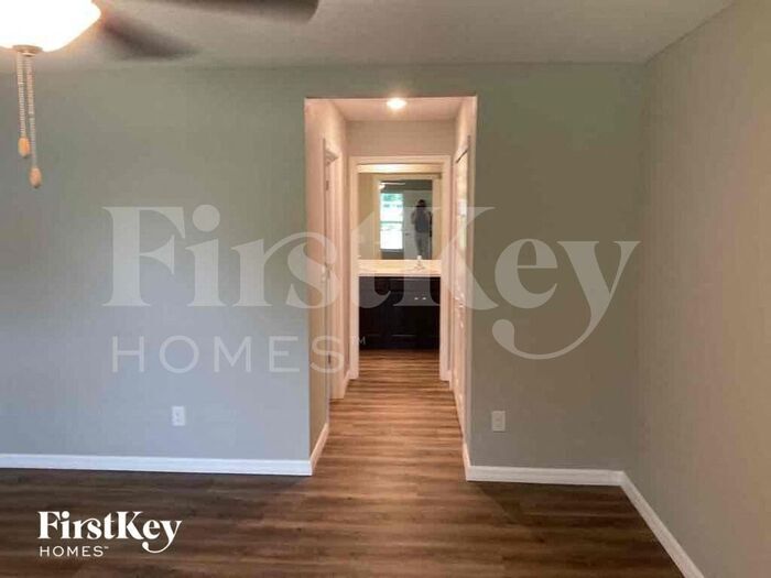 Building Photo - 21102 Halden Ave