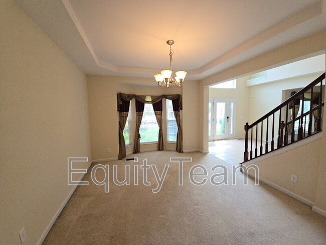 Building Photo - 7823 Spring Garden Ct