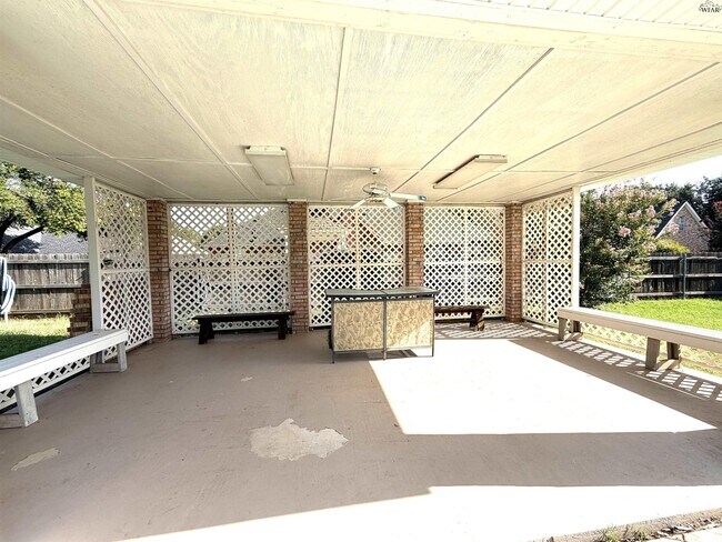 Building Photo - 4506 Hollow Ridge Dr