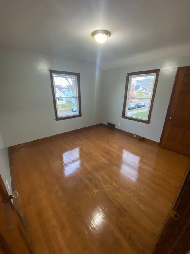 Building Photo - 3871-3873-3873 N 36th St