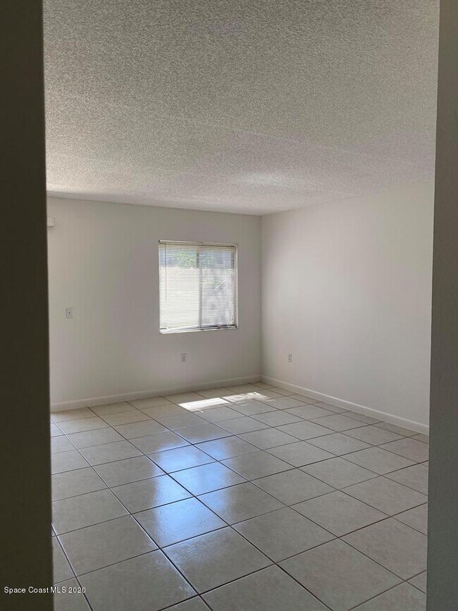 Building Photo - 147 San Paulo Cir