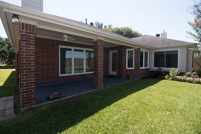 Building Photo - 1318 Ragsdale Ln