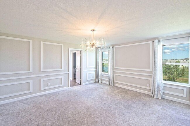 Building Photo - 12523 NW Copper Creek Dr