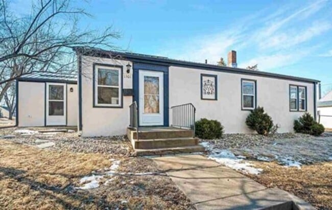 Building Photo - 1501 W 15th St. Sioux Falls, SD 57104