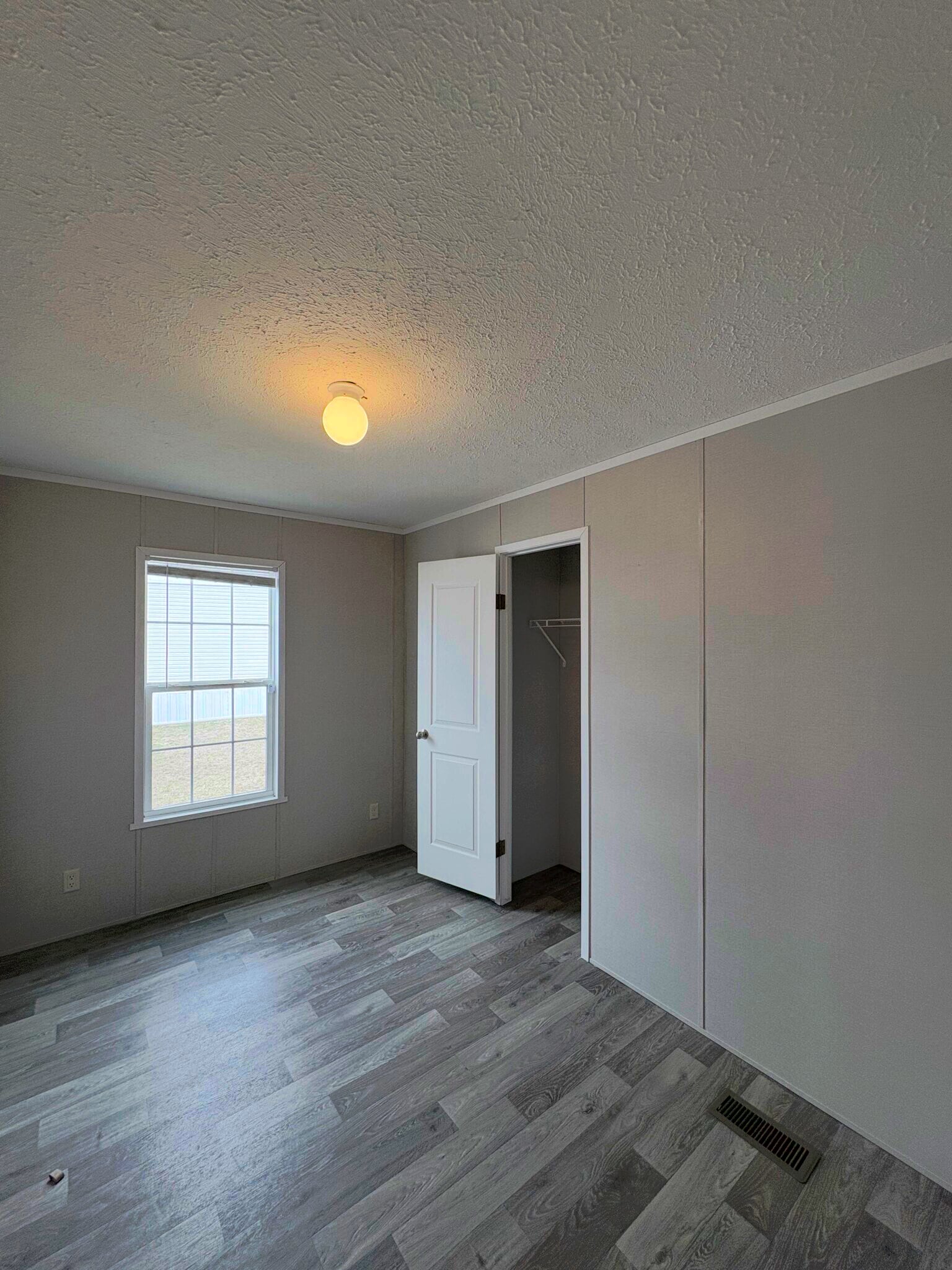 Building Photo - 293 Basket Branch