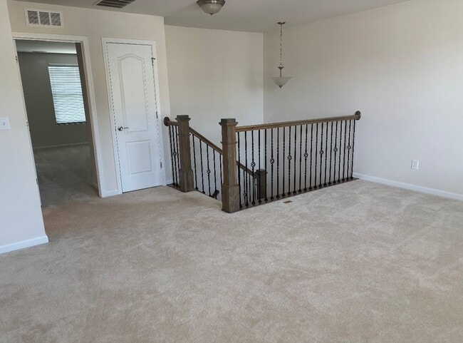 Building Photo - 3BR/2.5BA Home for Rent in Eastwood for Re...