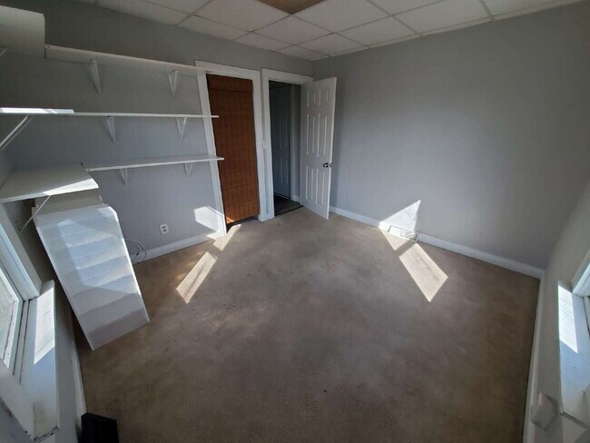 Building Photo - Charming 1 Bedroom Bungalow – A Special Place to Call Home!