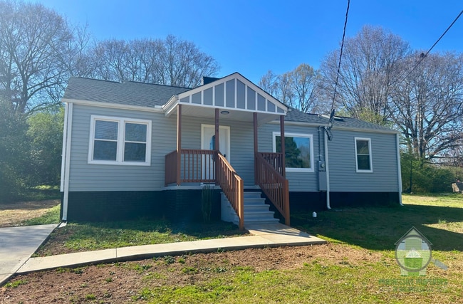 Building Photo - 904 Staunton Bridge Rd