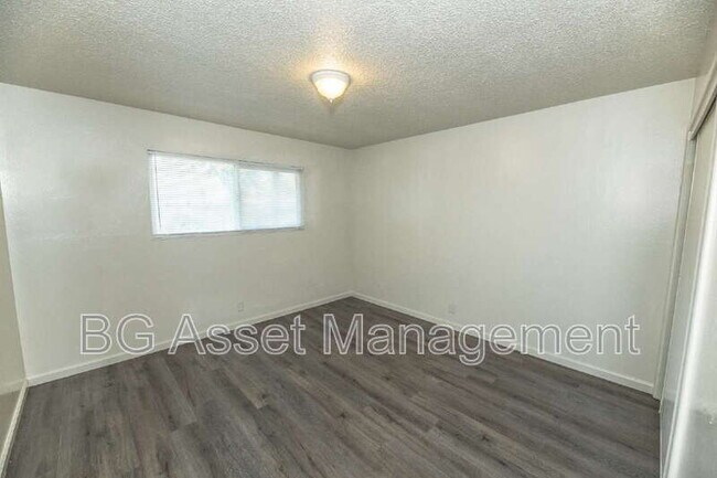 Building Photo - 433 San Marco St