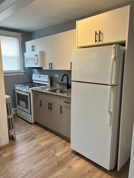 Building Photo - 2134 Scattergood St
