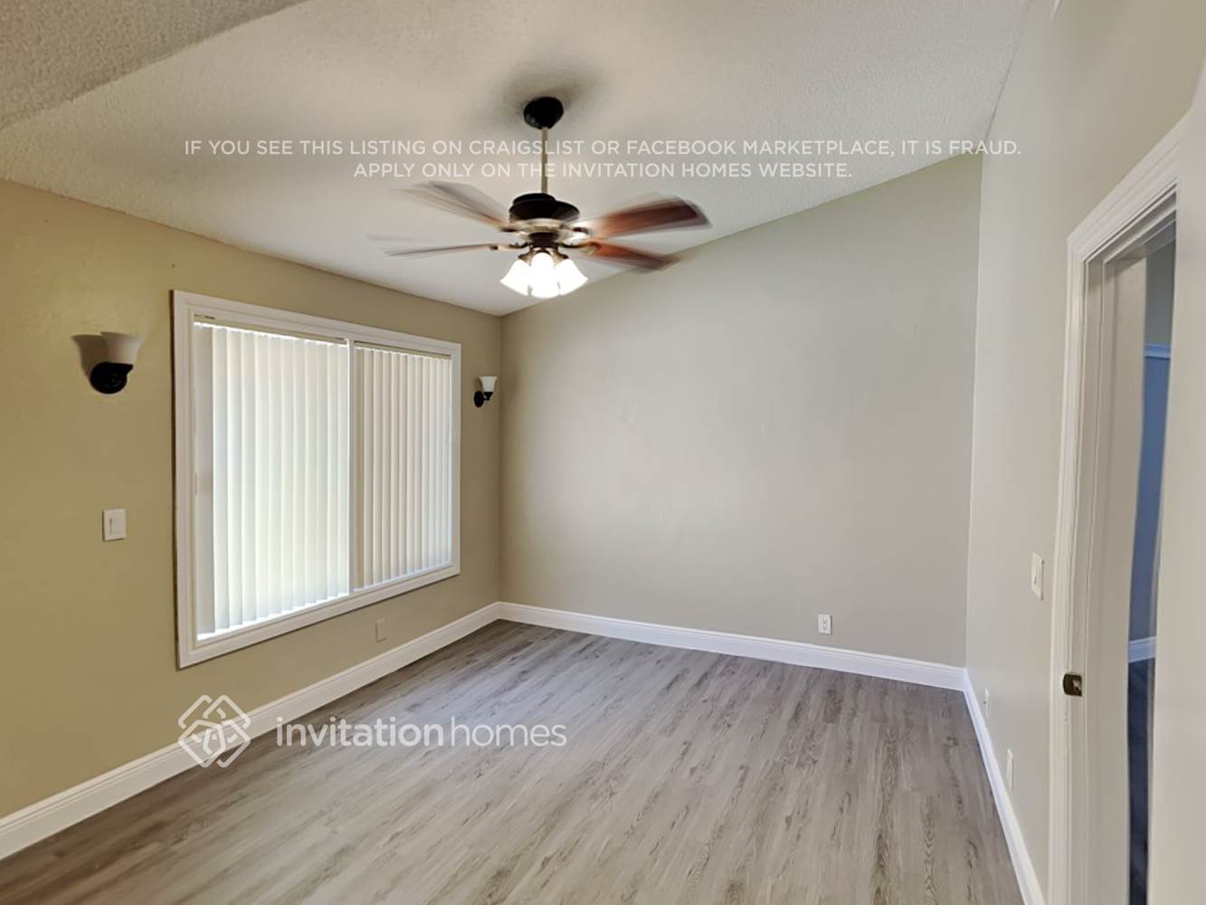 Building Photo - 512 NW 38th Terrace