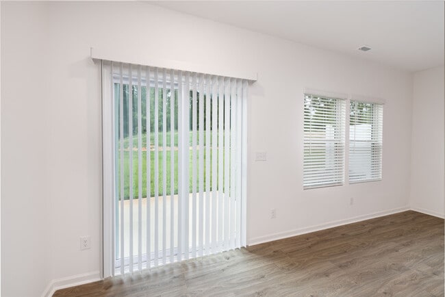 Building Photo - 3 br townhome Walking Distance to Downtown Albemarle! Ready now!