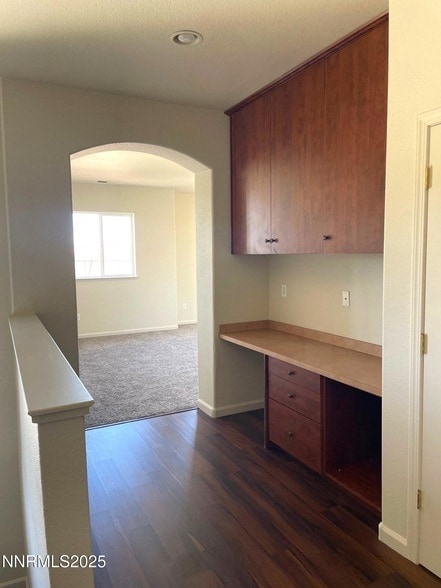Building Photo - 7145 Beacon Dr