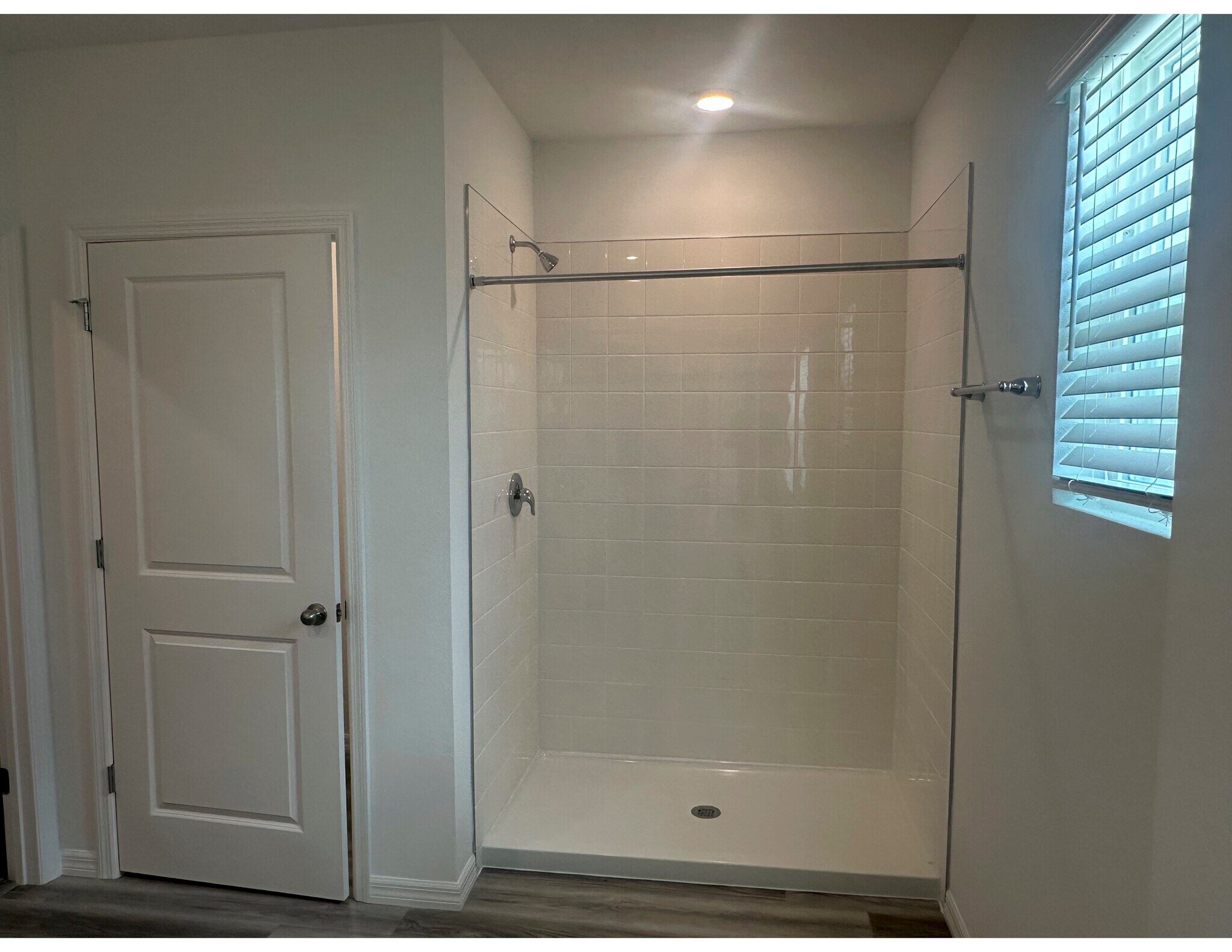 Primary Bath - 10588 Farm Hill Ave