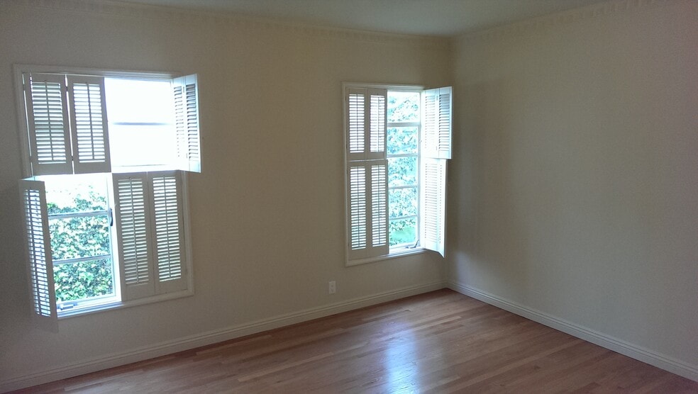 Optional 3rd Bedroom - 1226 S Longwood Ave