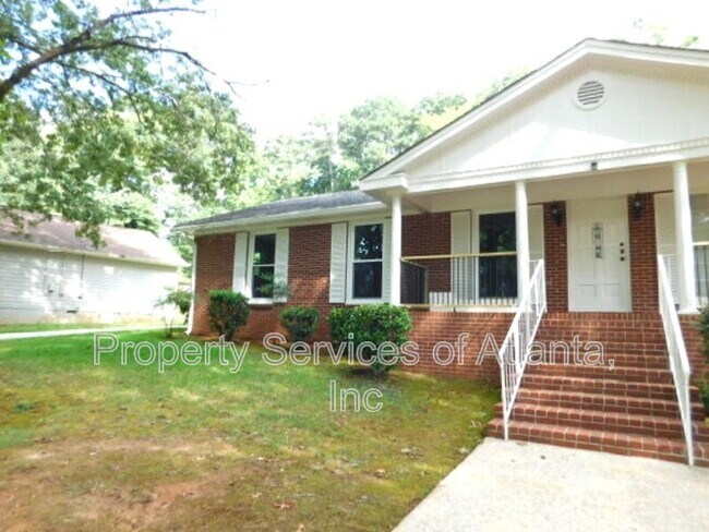 Building Photo - 4850 Lehigh Dr