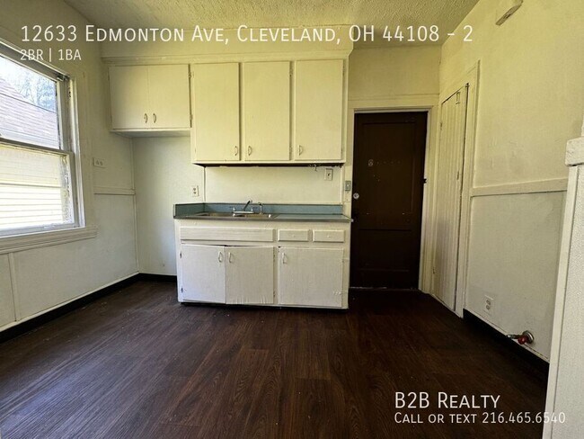 Building Photo - 12633 Edmonton Ave