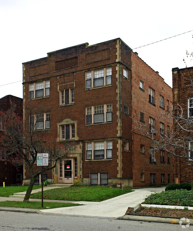Building Photo - The Monroe