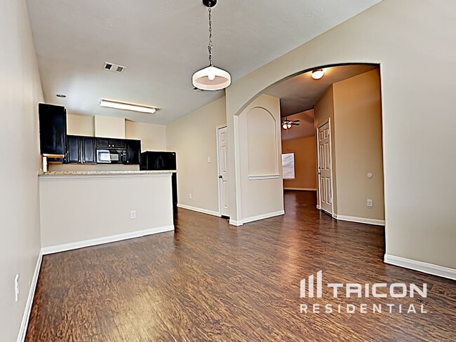 Building Photo - 21439 Palma Grove Way