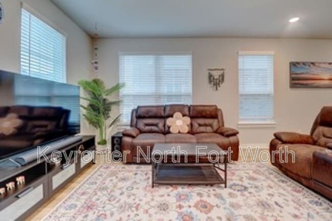 Building Photo - 216 Territory Trl