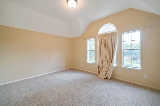 Building Photo - 8811 Sun Haven Ln