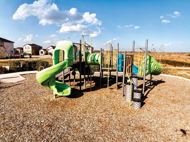 Building Photo - 1 MONTH FREE RENT WITH 18 - 24 MONTH LEASE!!! AVAILABLE THROUGH MARCH ONLY!