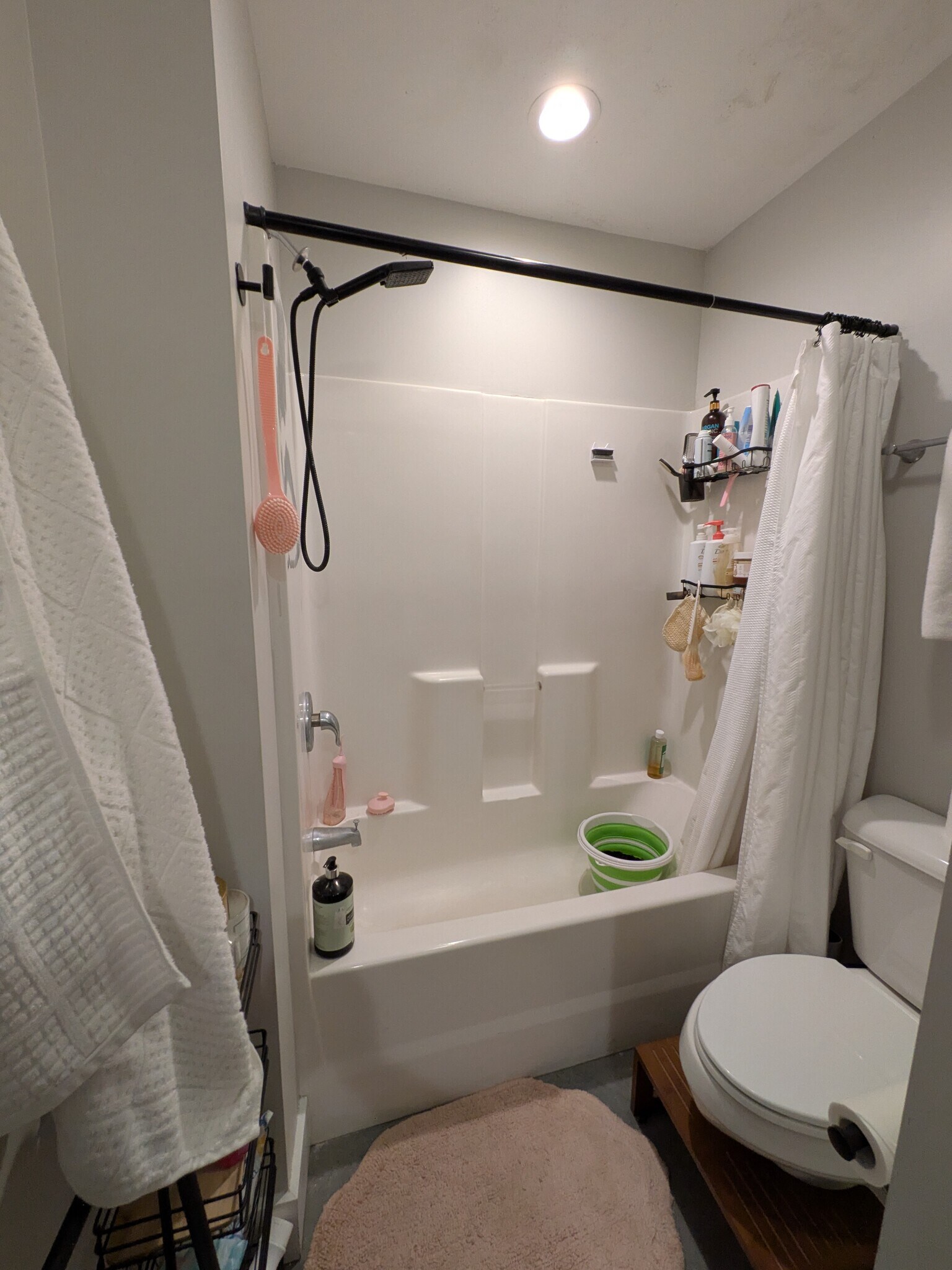 Building Photo - 12 E 54th St