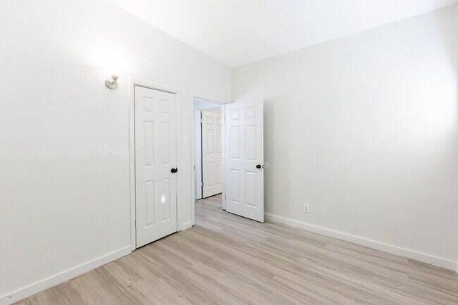 Building Photo - 4402 44th St