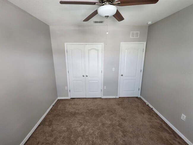 Building Photo - 335 Arbor Lakes Dr